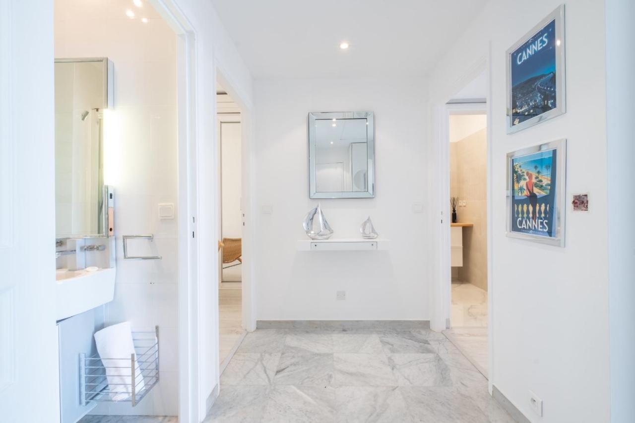 Rare! Exquisite 2-bd Facing The Sea