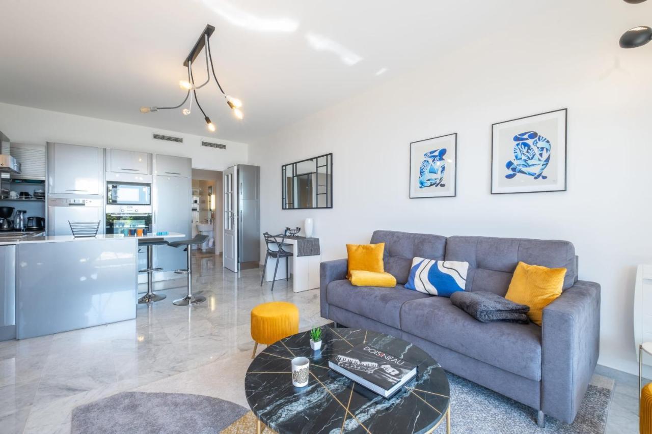 Serrendy Rare ! Superbe 3 Pièces Avec Jardin&vue Sur La Appartement *